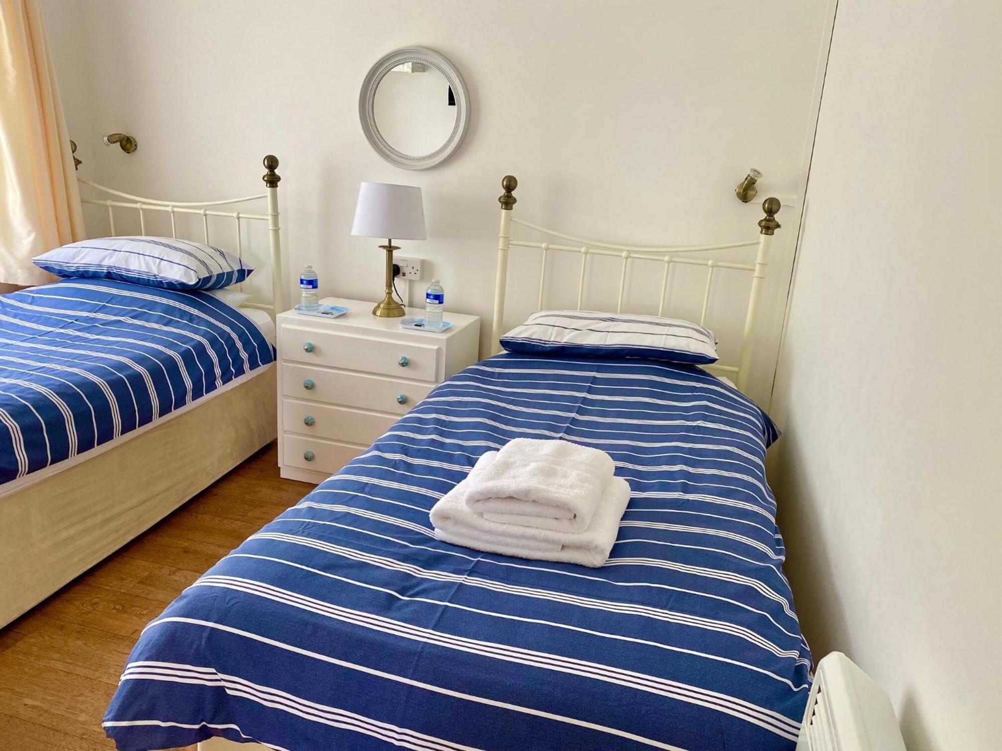Golden Acre Jurassic Coastal Lodges ,Eype Bridport Ngoại thất bức ảnh