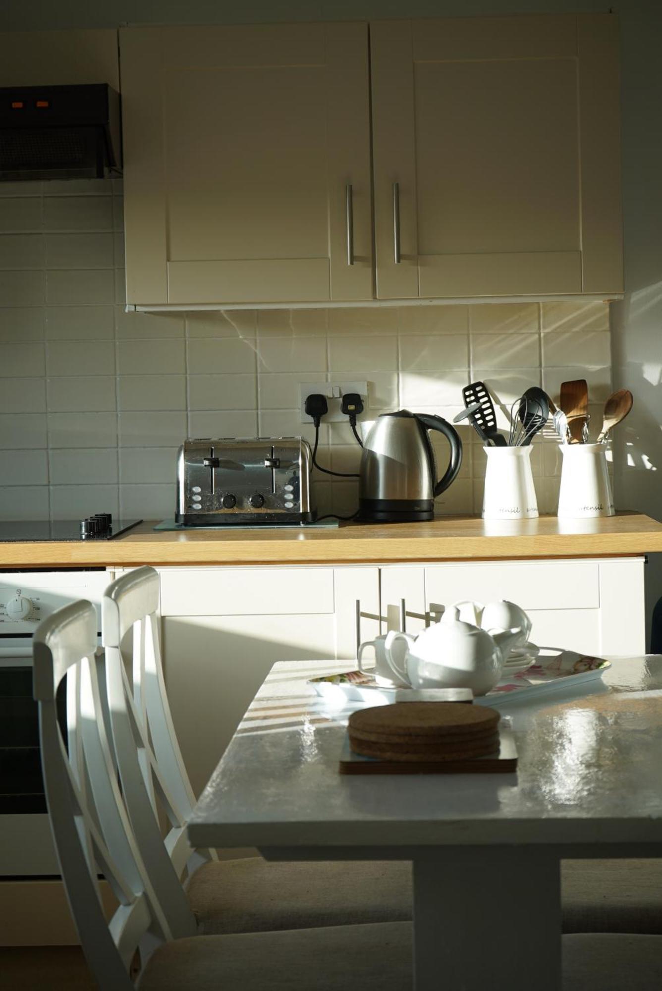Golden Acre Jurassic Coastal Lodges ,Eype Bridport Phòng bức ảnh